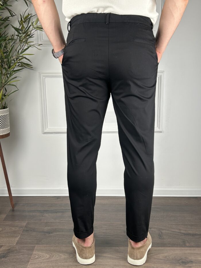 Muške casual pantalone -crne - Image 5