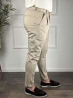 Muške casual pantalone- bež - Image 4