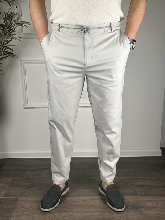 Muške sive pantalone regular - Image 2