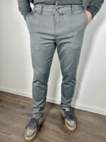 Casual pantalone (sive)