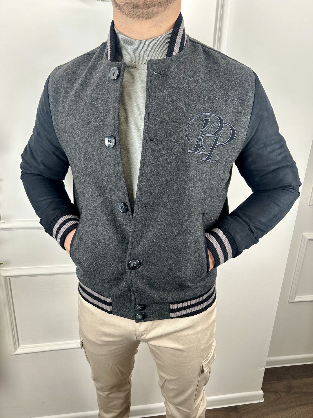 1765568016809845-(1) Koledž siva jakna - Image 1