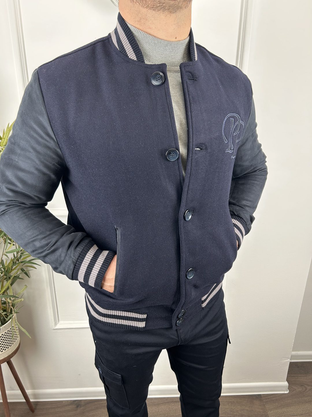 1765568021246590-(1) Koledž teget jakna - Image 1